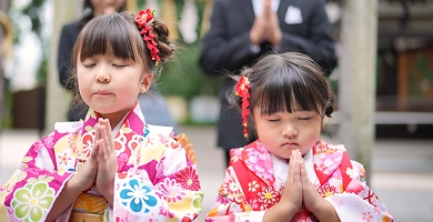 七五三の御祈祷の風景